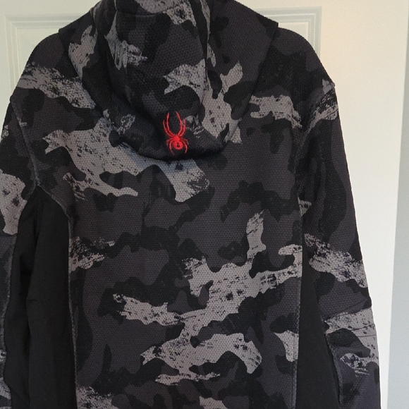 Spyder Black and Gray Camo Jacket.Spyder XL Slalom Full Zip Jacket! - Picture 6 of 6